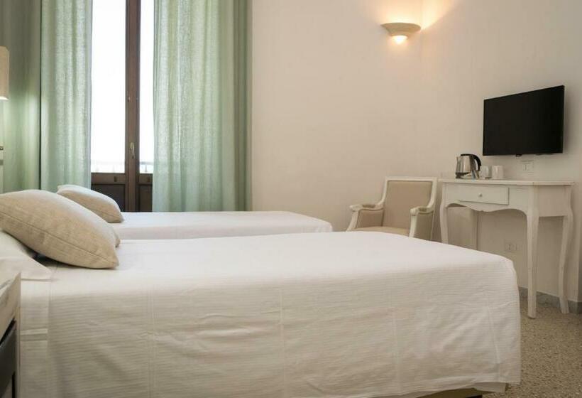 Номер Стандарт, Masseria Mazzetta Salento Corte Del Falconiere B&b