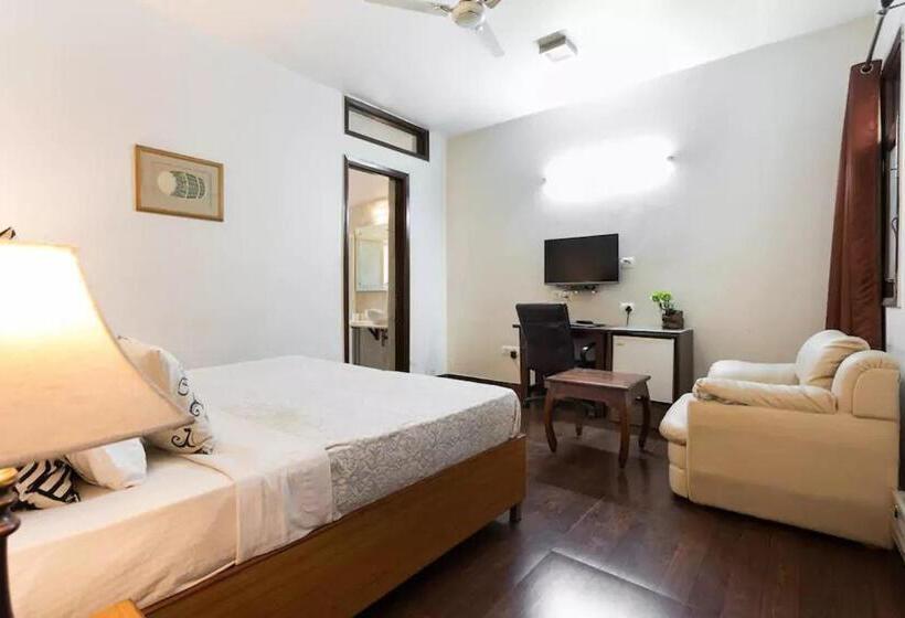 디럭스 룸, Perch Arbor Suites