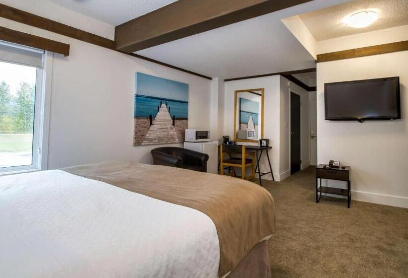 身障者適用キングサイズベッドルーム, Stoke Hotel Surestay Collection By Best Western