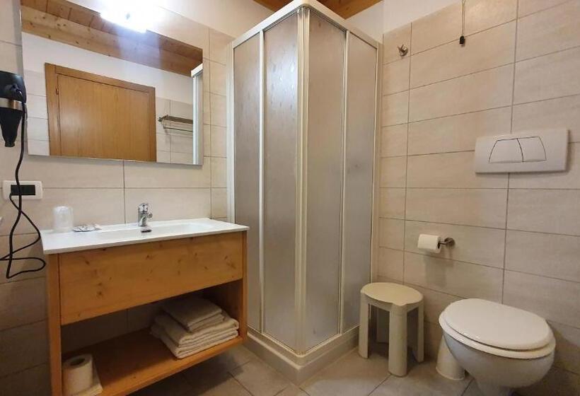 스탠다드 트리플 룸, La Montanina Hotel In Val Di Non