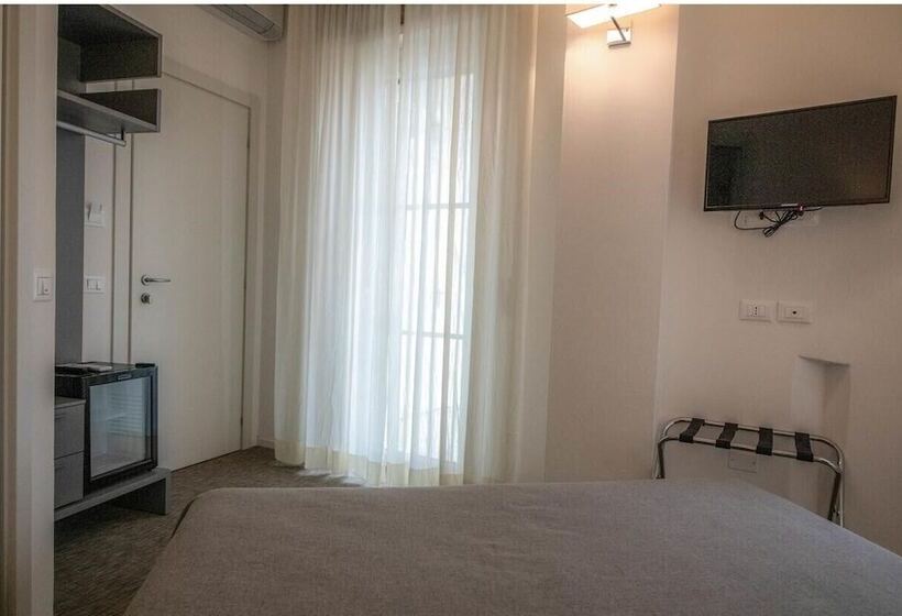 اتاق اکونومی, Caraibi