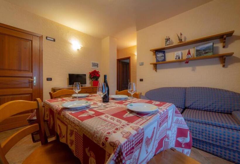 Апартаменты 2 спальни Вид на Сад, Family Apartments Le Chalet