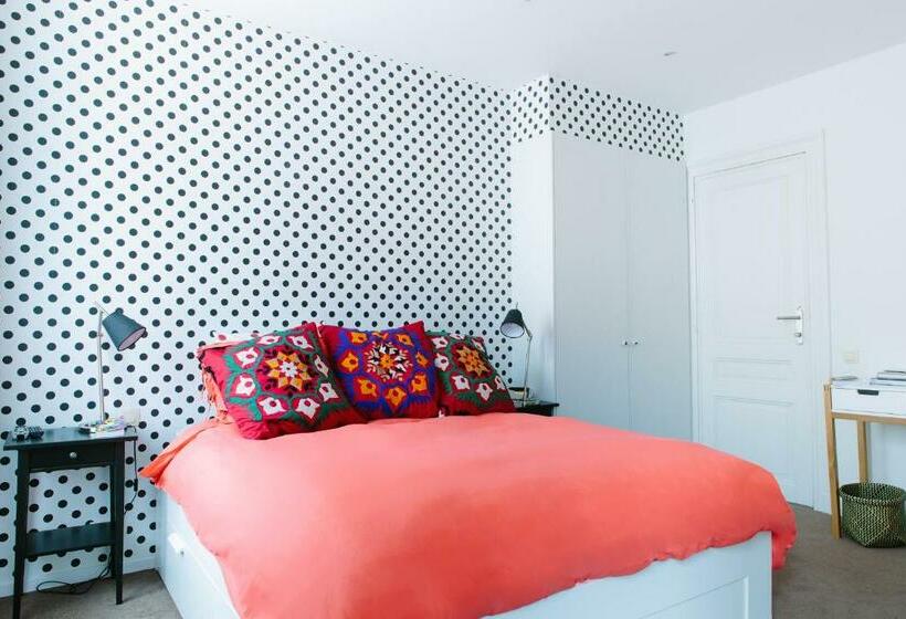 اتاق استاندارد, B&b Place Jourdan