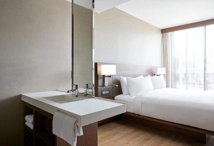 اتاق استاندارد با تخت بزرگ, Ac Hotel By Marriott Raleigh North Hills
