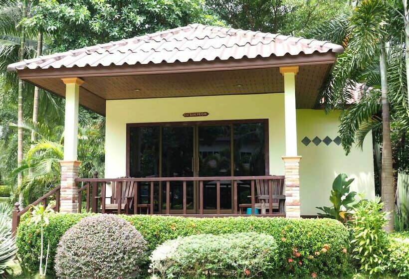 بانگلوی سوپریور, Koh Chang Bailan Beach Resort