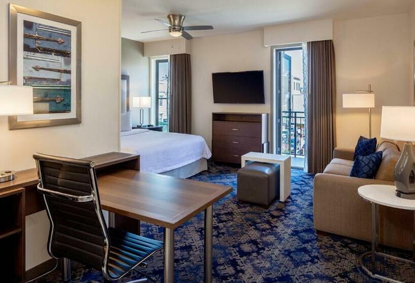 带阳台套房, Homewood Suites By Hilton New Orleans French Quarter
