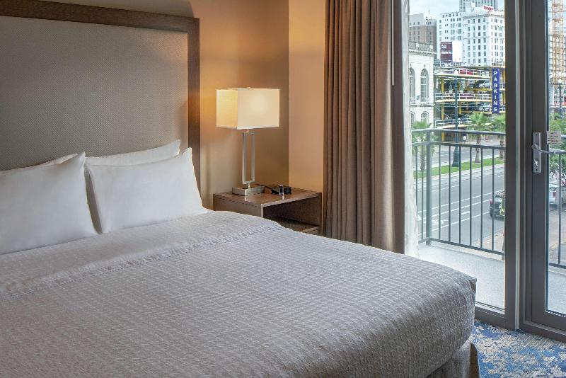 带阳台套房, Homewood Suites By Hilton New Orleans French Quarter