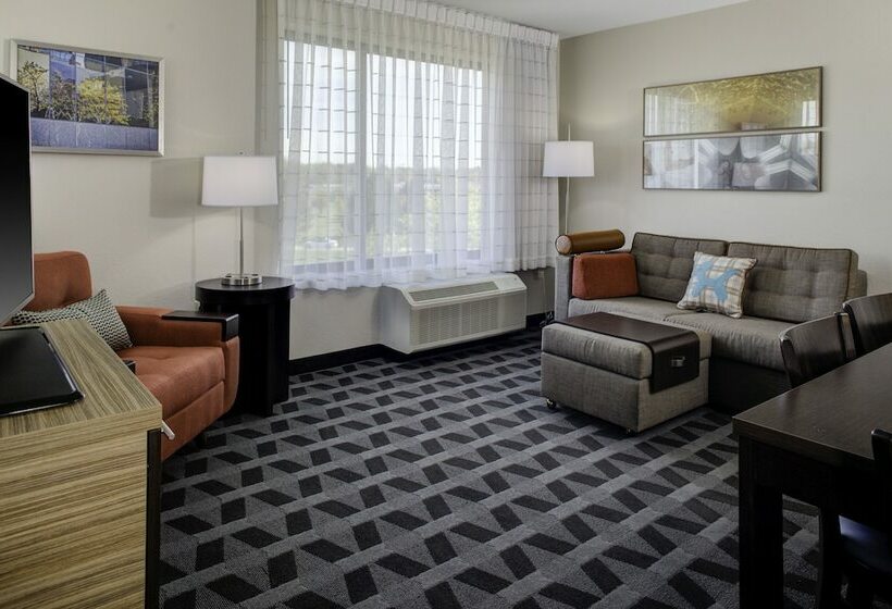 Люкс 2 Спальни, Towneplace Suites By Marriottdetroit Canton