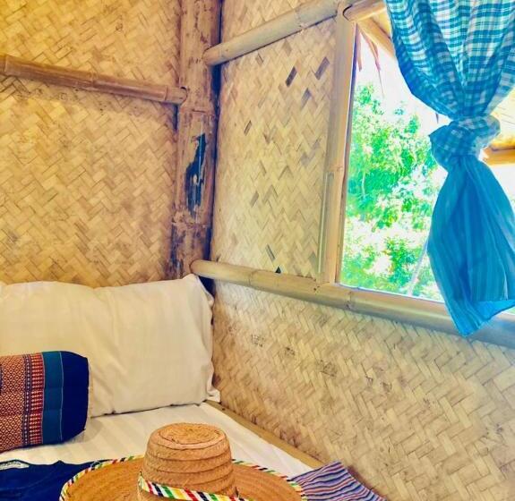 Одноместный Номер Basic, Kratomrimtung Homestay กระท่อมริมทุ่งโฮมสเตย์