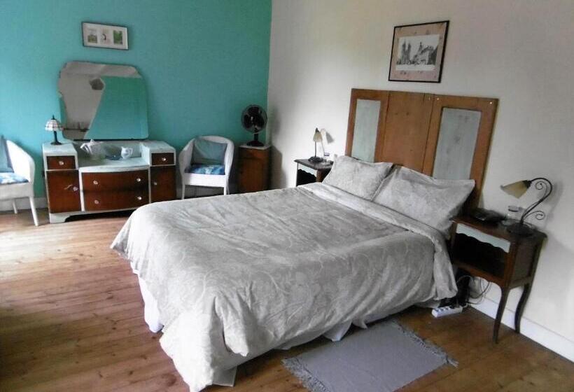 Standard room with outdoor bath, La Bicyclette Bleue