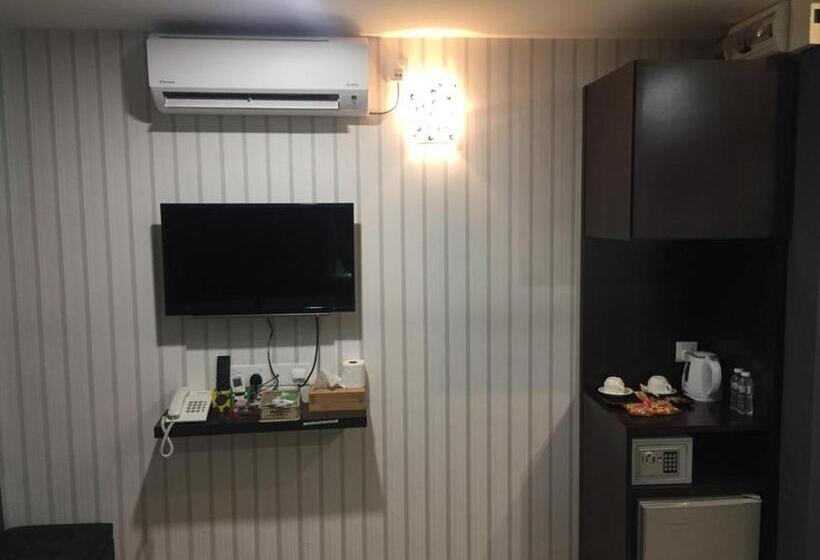 Номер Deluxe, 7