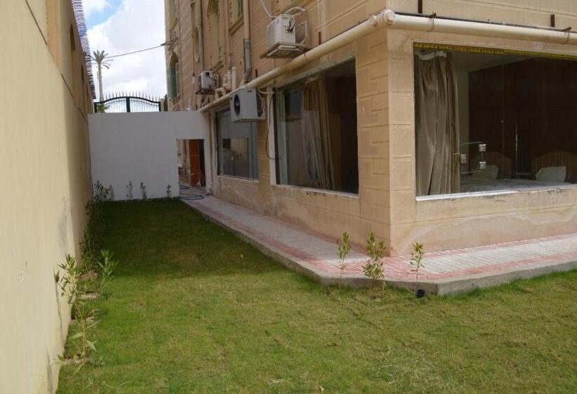 آپارتمان 1 خوابه با چشم‌انداز باغ, عقار العرب