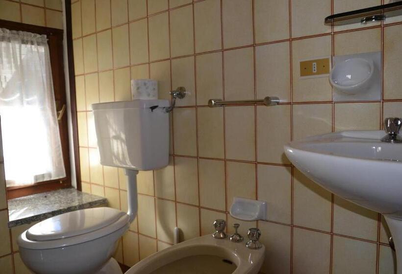 Семейный Номер, Albergo Vallunga