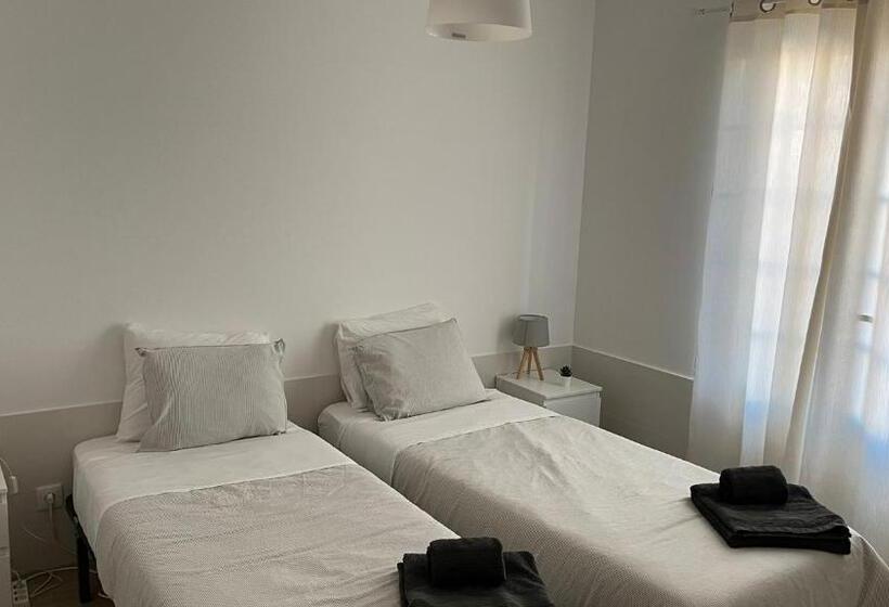 اتاق استاندارد, Espírito Azul Guest House   Rooms To Rent, 2 Minutes Walking From The Beach, Marina And Our Dive Cen