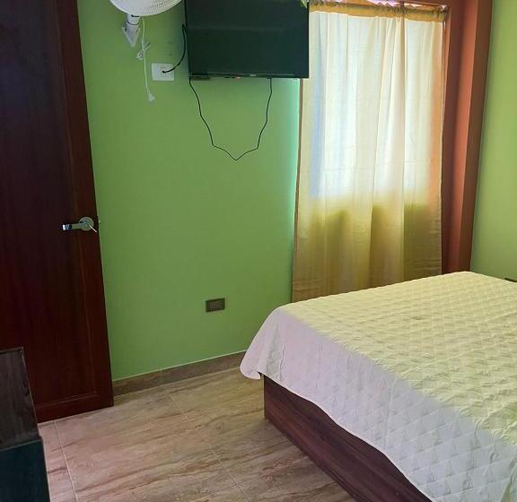 اتاق استاندارد, Cardos Hostal