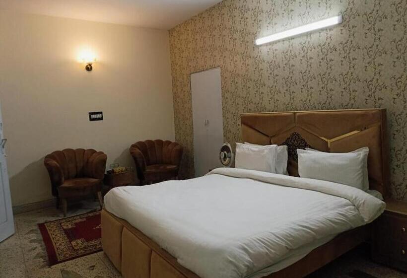 اتاق لوکس, City Light Guest House