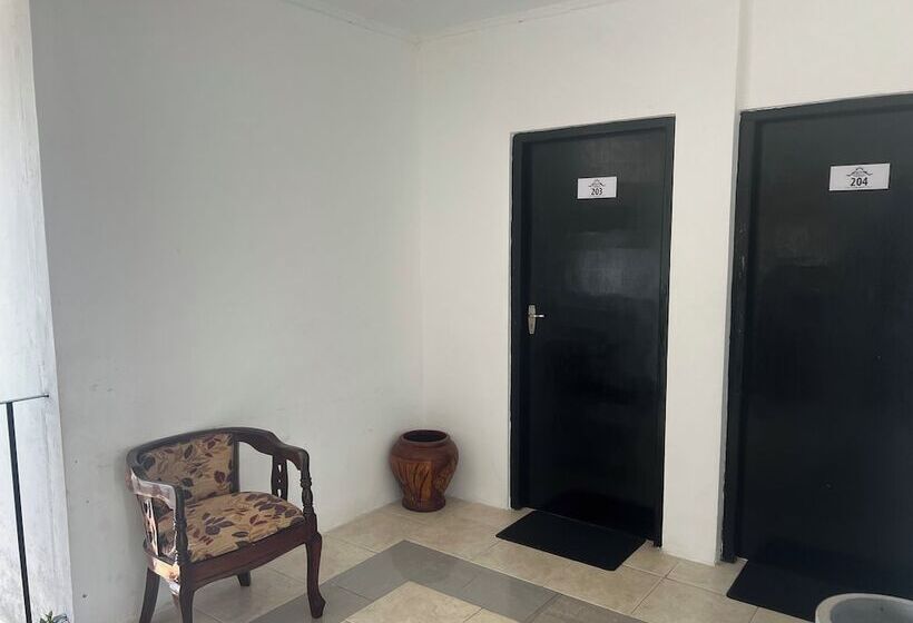 Семейный Номер, Ramlyn Guesthouse & Restaurant