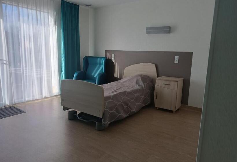 Студия Стандарт, Relais Les Rives Du Lac