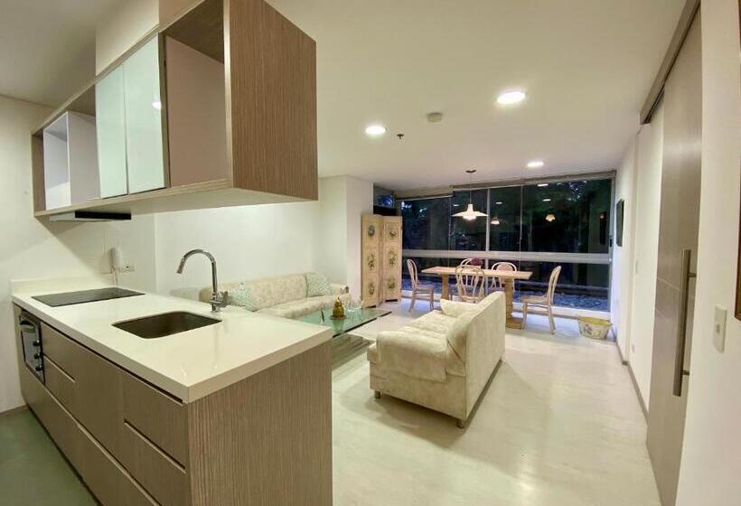 استودیو استاندارد با تخت کینگ, Portanova Suites  5 Minutos De Cercanía Al Aeropuerto