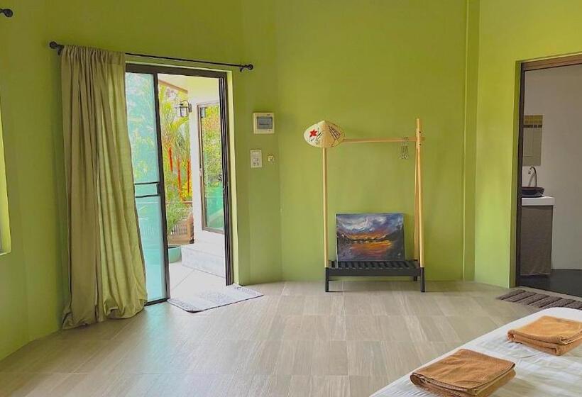 Номер Стандарт с Террасой, Navari Homestay