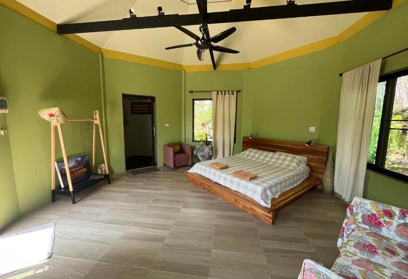 Номер Стандарт с Террасой, Navari Homestay