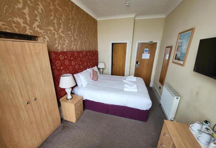 חדר משפחתי נוף לים, Cliffe Norton