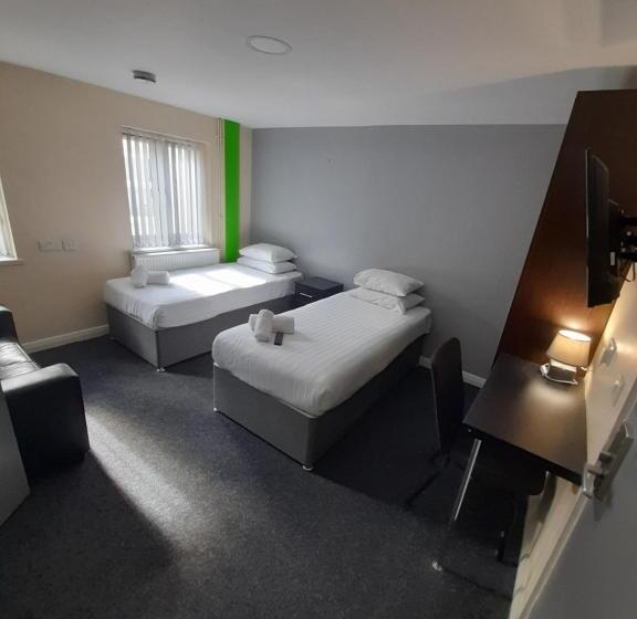 Family Suite, Lymedale Suites Studios & Aparthotel In Newcastle Under Lyme & Stoke