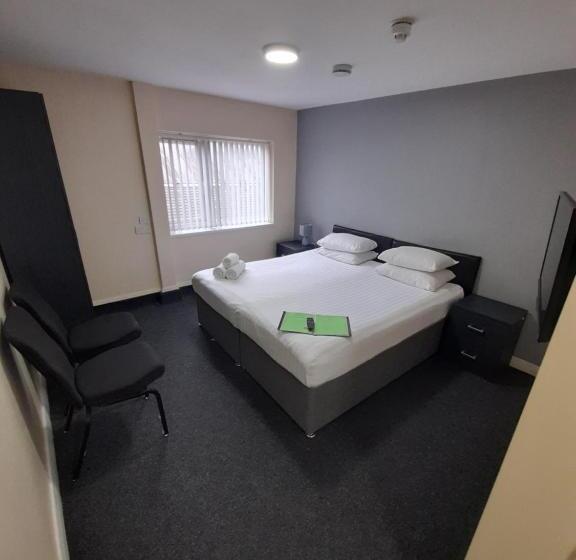 Люкс 2 Спальни, Lymedale Suites Studios & Aparthotel In Newcastle Under Lyme & Stoke