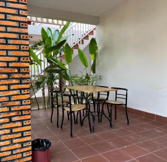 اتاق لوکس خانوادگی, Villa Pich Boutique With Fast Wifi   Guesthouse & Free Gym Access
