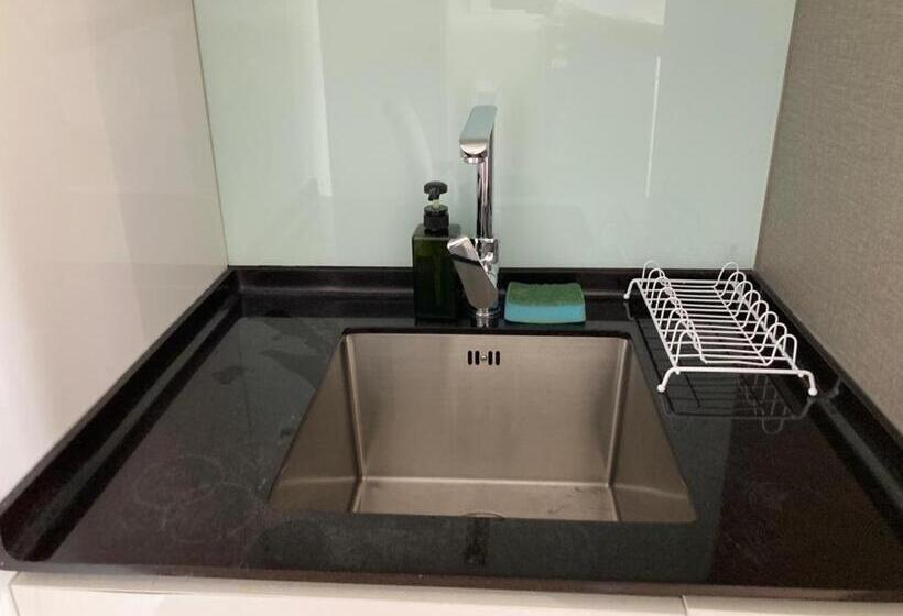 استودیوی استاندارد, Studio Klcc Rooftop Pool Sky Gym Pool View