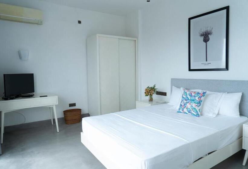 Номер Deluxe Вид на Море, Four Petals Inn