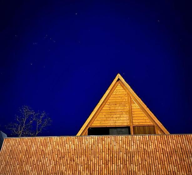 Стандартный Номер Кровать Кинг, Vadiyan Homestays