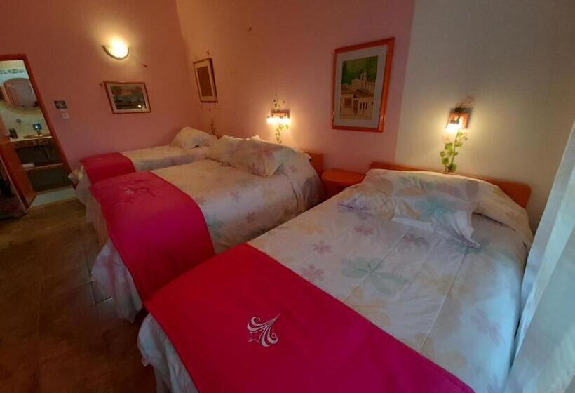 Четырехместный Номер Стандарт, Finca Hotel Brugmansia