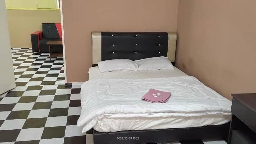 اتاق استاندارد سه نفره, Lii View Labis