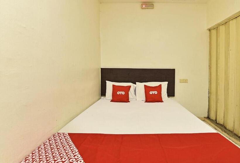 اتاق استاندارد, Oyo 90806 Rumah Tumpangan Laut Selatan