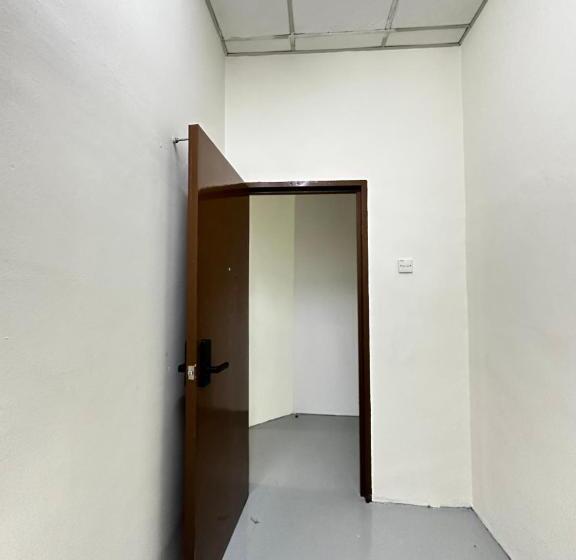 Номер Стандарт Совместная Ванная, Jiaxin Dormitory Setia Indah 家馨青年旅宿