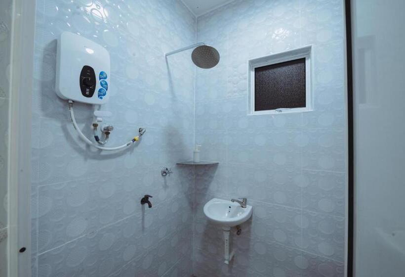 اتاق استاندارد چهار تخته, Villa Dracaena Melaka With Swimming Pool, Hill View And 20 Minutes To Town