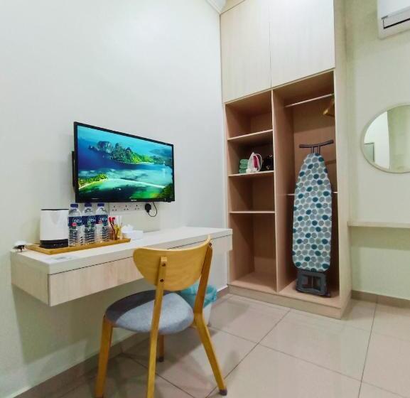اتاق استاندارد چهار تخته, Villa Dracaena Melaka With Swimming Pool, Hill View And 20 Minutes To Town