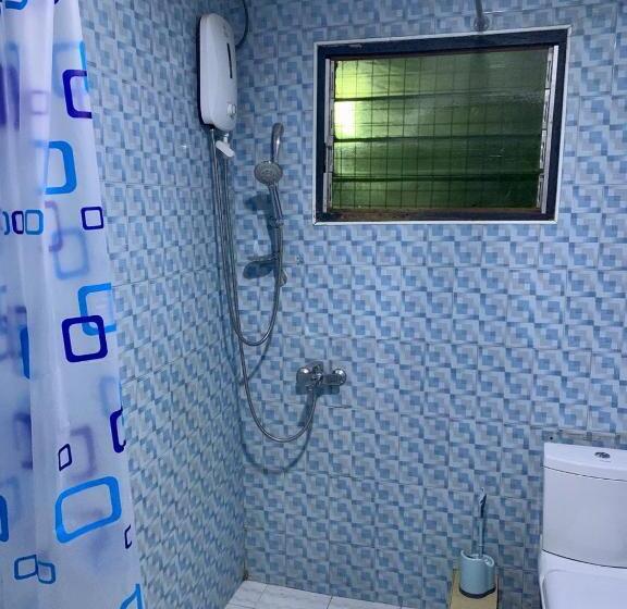 Студия Deluxe, Van Der Salle   Daisy S Garden
