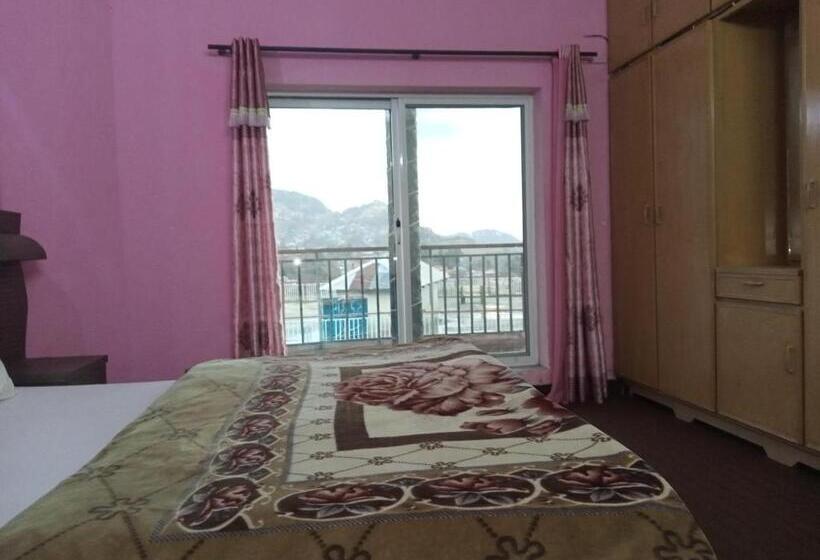 اتاق استاندارد با تراس, Al Sadiq Guest House