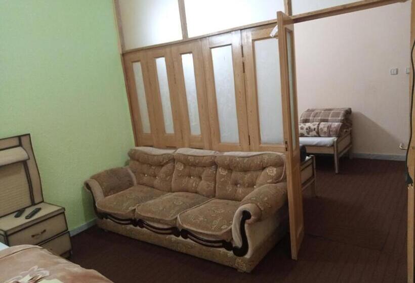 سوییت دوبلکس, Al Sadiq Guest House