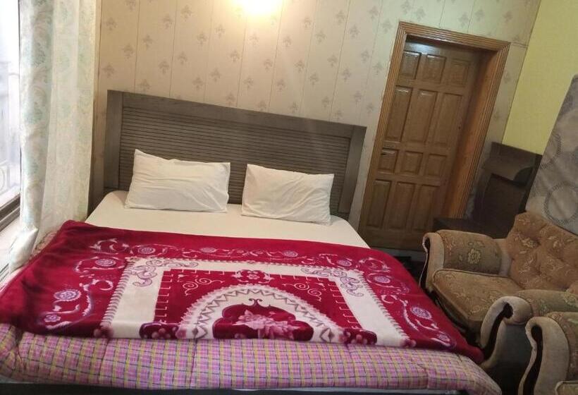 اتاق اکونومی, Al Sadiq Guest House