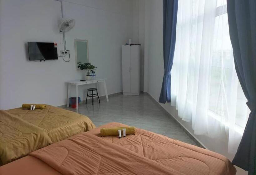 디럭스 패밀리 룸, Kangar Jaya Lodging