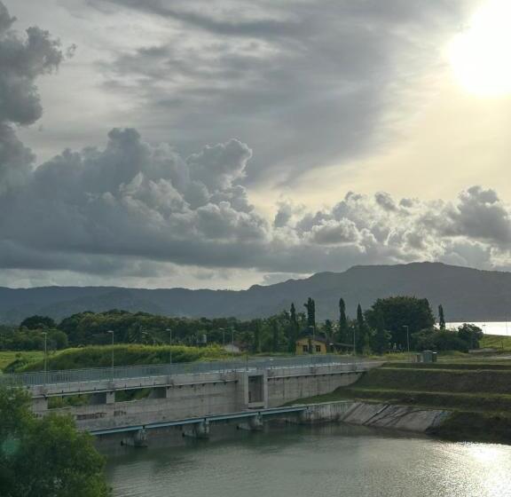Четырехместный Номер Стандарт, Terinai Tasoh Lake View Resort