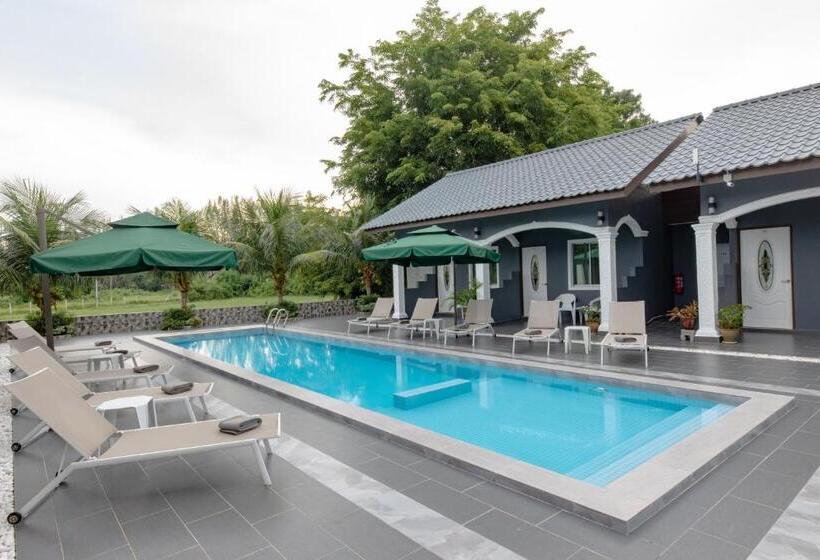 Quarto Deluxe, Cenang Rooms With Pool By Virgo Star Resort