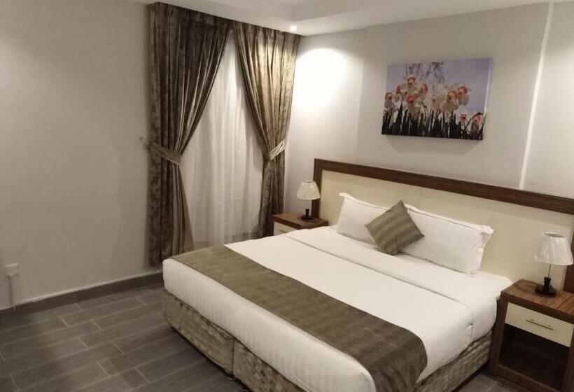 Апартаменты 2 Спальни, Marina Palace