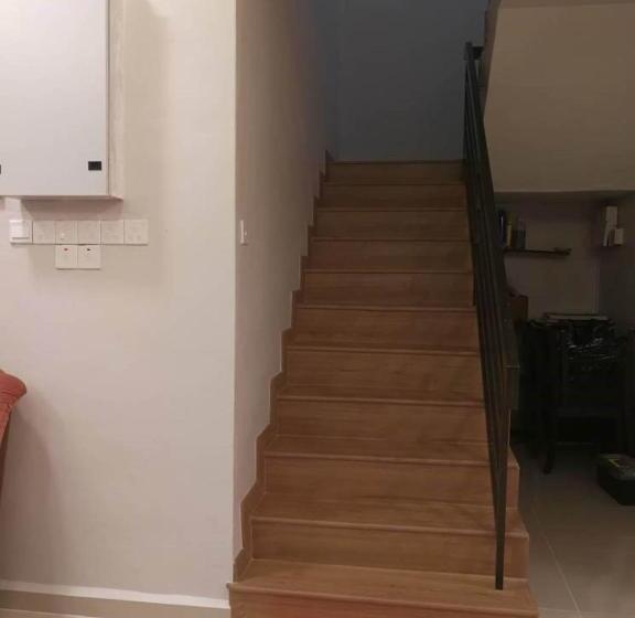 Дом 1 Спальня, The Amaze Guesthouse