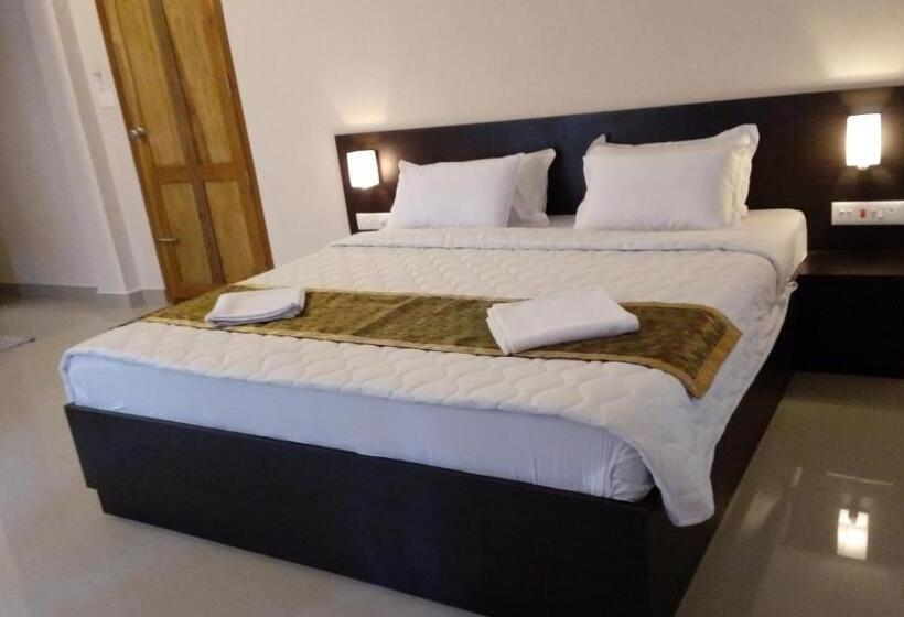디럭스 룸, Charles Premier Inn