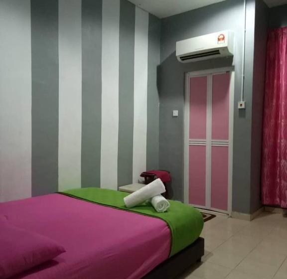 Дом 3 Спальни, Homestay Ira Jaya   4 Unit Rumah