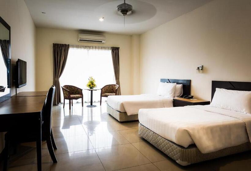 Студия Стандарт, Tower Regency Hotel & Apartments